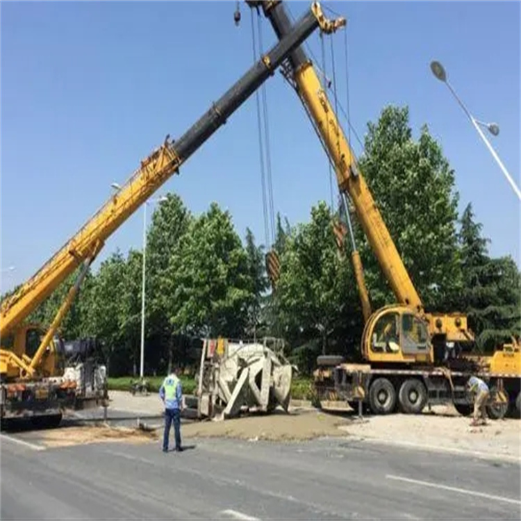 昌平附近哪里有租吊车的