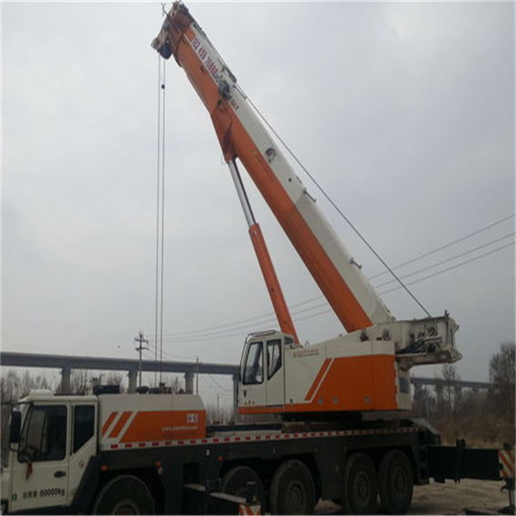 昌平吊车租赁如何选？吊大货车作业流程、价格因素全解析