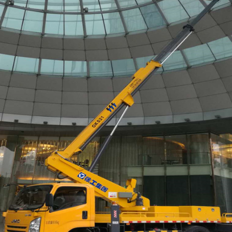 昌平附近高空作业车租赁｜安全设备租赁｜高空安装|工程定制化方案｜亿立达设备租赁